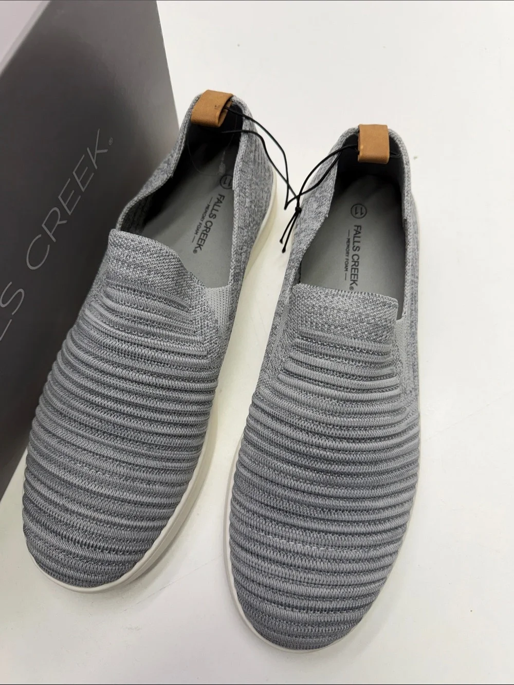 FALLS CREEK Women’s 11 Gray Slip On Athletic Shoes